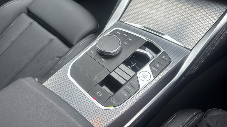 BMW 4 Series 420i M Sport 5dr Step Auto [Pro Pack] Petrol Hatchback